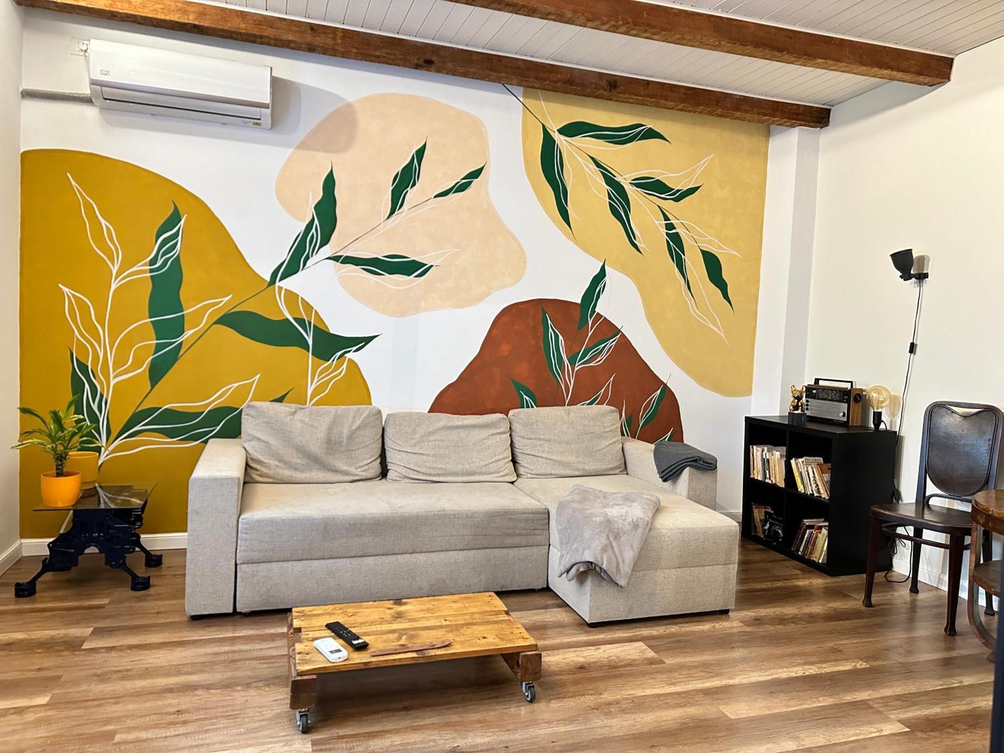 Interbelic House With Courtyard And Terrace Villa Bukares Bagian luar foto